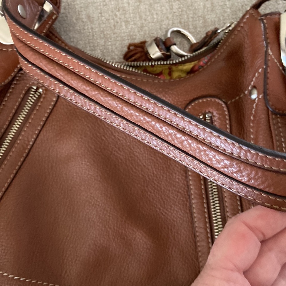 B Makowsky 100% Leather Bag - Picture 5 of 14